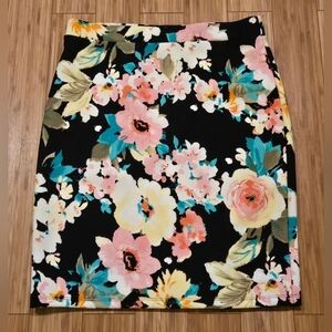NWOT Hayley Matthews Floral Print Women's Skirt